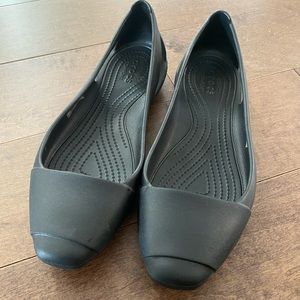 Women’s size 8 crocs